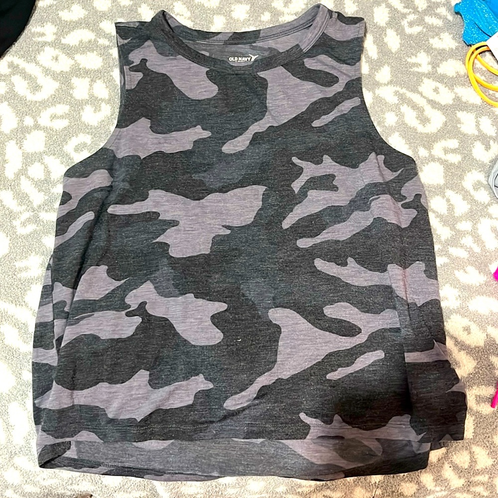 Old navy crop kinda